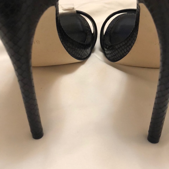 Bcbgmaxazria black snakeskin stilettos - Picture 5 of 5